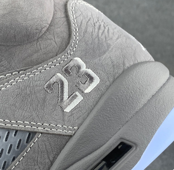 Air Jordan 5 'Wolf Grey' (2026)