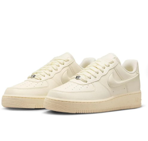 NIKE Air Force 1 '07 Womens Sneakers $115